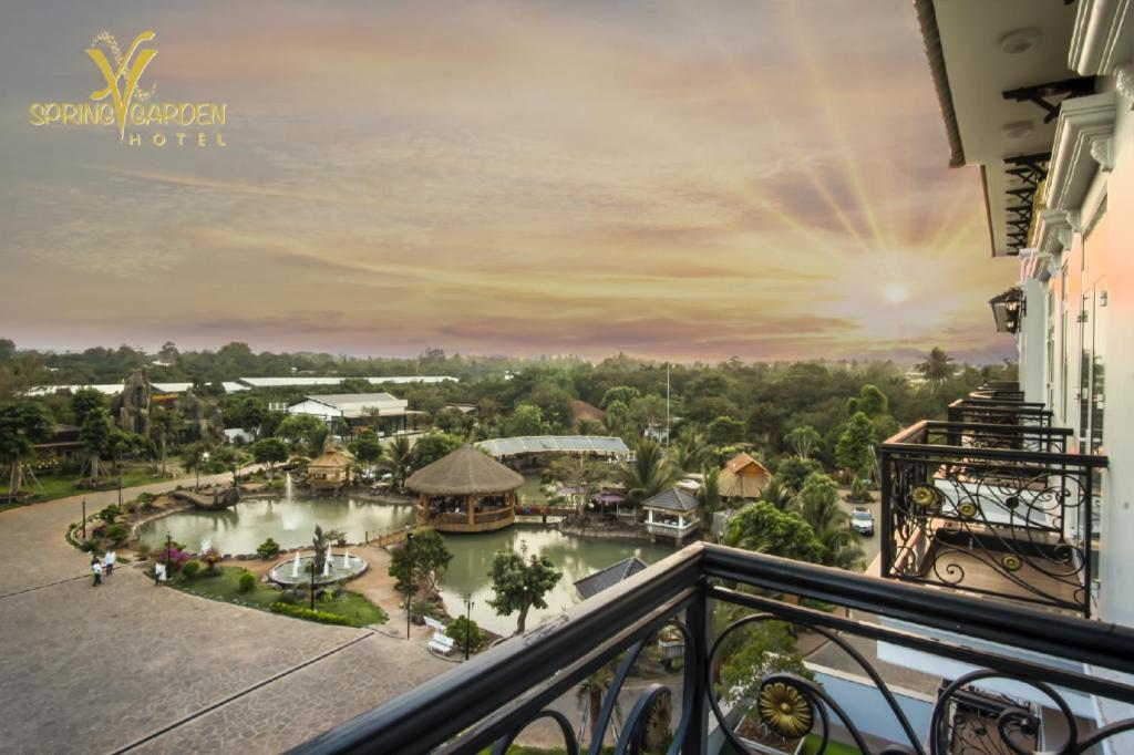 Spring Garden Hotel Lk Long Khanh Exteriér fotografie